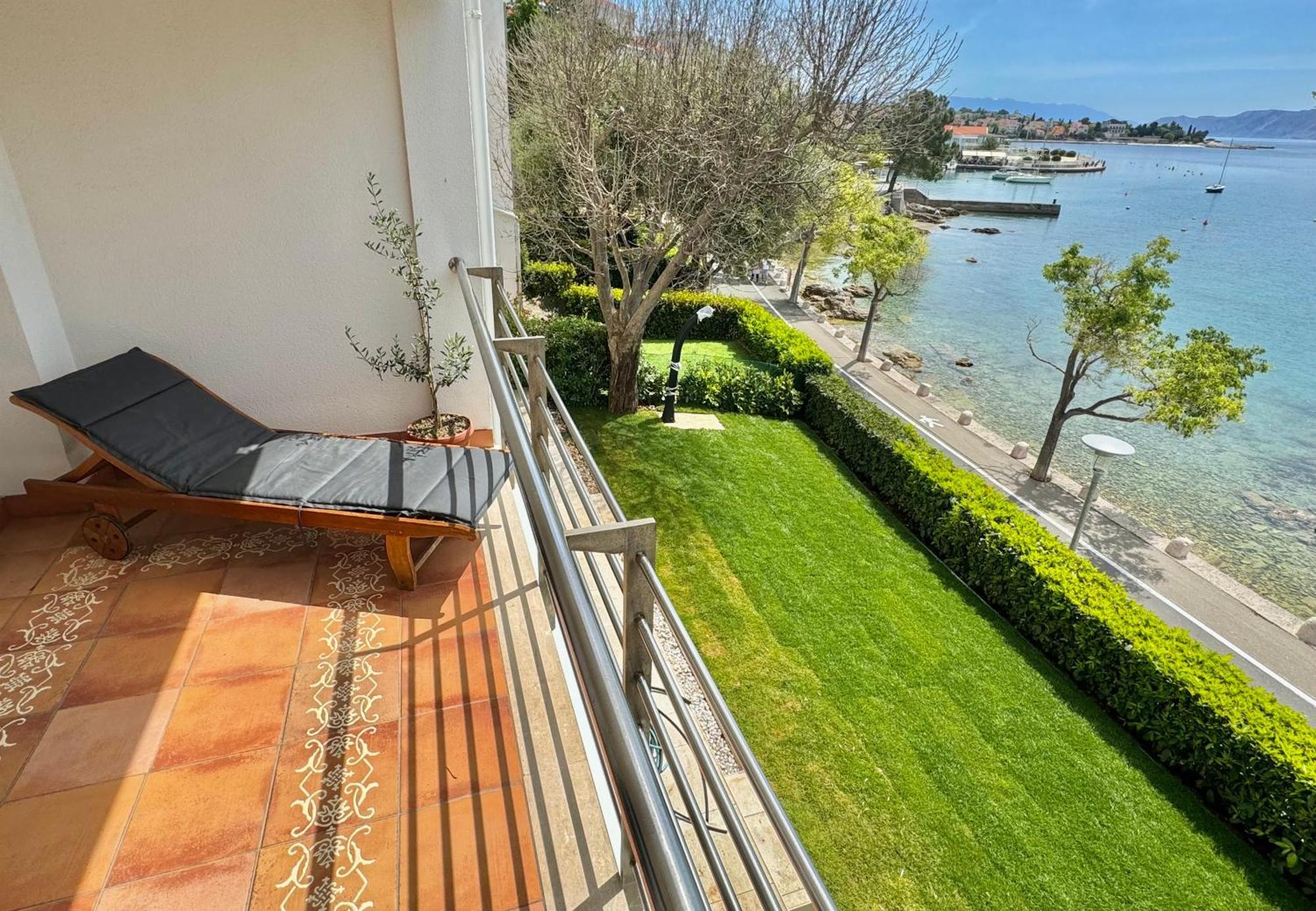 Apartman Nina Selce Exterior photo