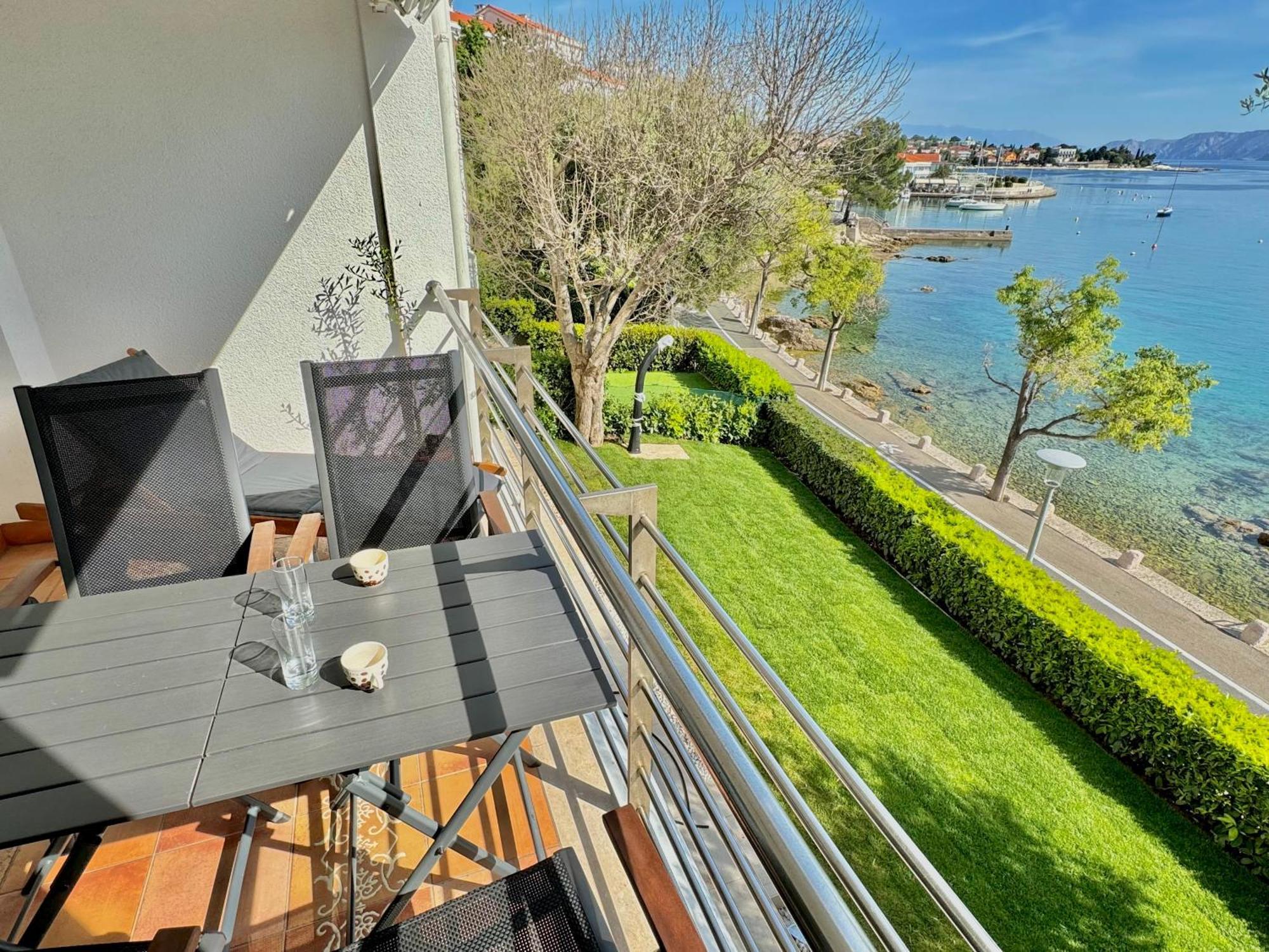 Apartman Nina Selce Exterior photo